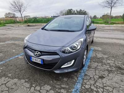 Hyundai i30 5p. Comfort - 2015 Grigio usata Barletta