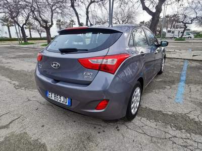 Hyundai i30 5p. Comfort - 2015 Grigio usata Barletta