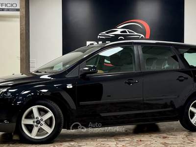 Ford Focus C-Max 1.6 TDCi (90CV) S.W. Nero usata Rimini