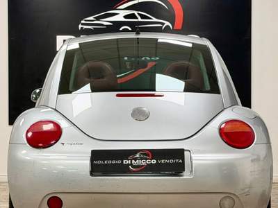 Volkswagen New Beetle  Argento usata Rimini