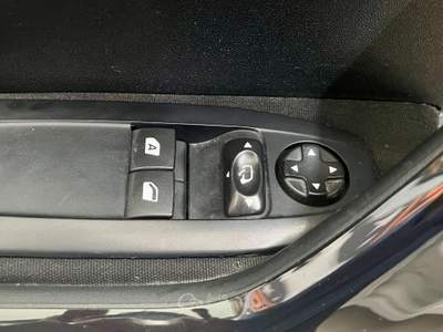 Peugeot 208 2015 1.6 BlueHDi 75cv Allure PREZZO PROMO Bianco usata Cerignola