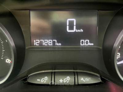 Peugeot 208 2015 1.6 BlueHDi 75cv Allure PREZZO PROMO Bianco usata Cerignola
