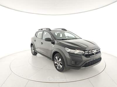 Dacia Sandero Stepway 1.0 TCe ECO-G Essential Grigio usata Capua