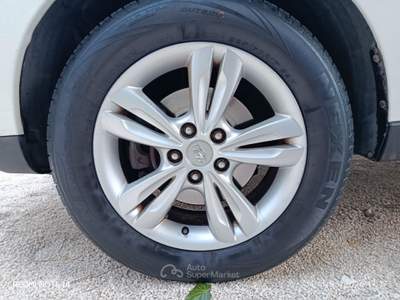 Hyundai ix35 2WD Comfort Bianco usata Altamura