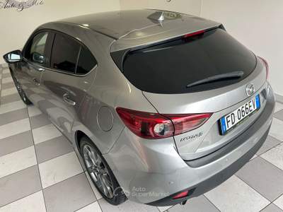 Mazda 3 5p 2.2d Exceed 150cv automatica EURO 6e Grigio usata Caravaggio