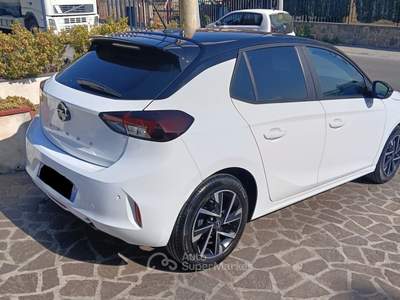 Opel Corsa Edition Bianco usata Torre Annunziata