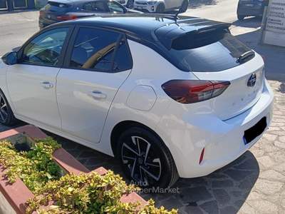 Opel Corsa Edition Bianco usata Torre Annunziata