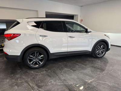 Hyundai Santa Fe 2.2 CRDi 4WD A/T Style / PACCHETTO INVERNALE Bianco usata Villa Carcina