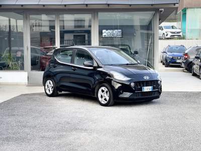 Hyundai i10 1.0 Benzina 67CV E6 Neo - 2021 Nero usata Roma