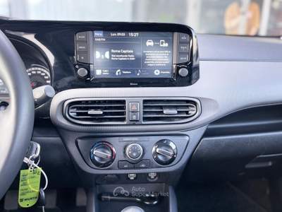 Hyundai i10 1.0 Benzina 67CV E6 Neo - 2021 Nero usata Roma