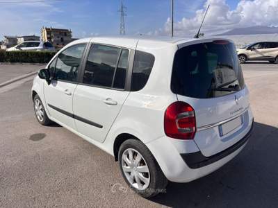 Renault Modus CAMBIO AUTOMATICO Bianco usata Santa Maria la Carità