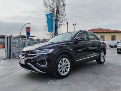 Volkswagen T-Roc 1.0 tsi Style 115cv -IQ Light-IQ Drive-Tech Pack- Nero usata Francavilla al Mare