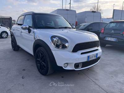 MINI Cooper LEGGI NOTE Bianco usata Anzio