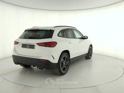 Mercedes-Benz GLA Gla 200 d automatic Bianco usata Cuneo