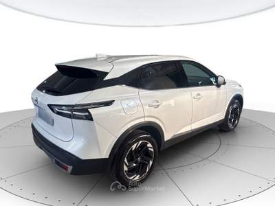 Nissan Qashqai Qashqai 1.3 mhev n-connecta 2wd 158cv xtronic Bianco usata Parma