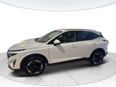 Nissan Qashqai Qashqai 1.3 mhev n-connecta 2wd 158cv xtronic Bianco usata Parma