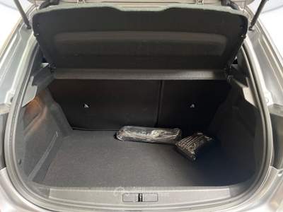 Peugeot 208 1.5 bluehdi 100cv active pack Argento usata Verona