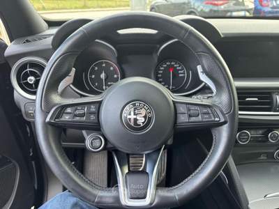 Alfa Romeo Stelvio *PROMO* 2.2 Turbodiesel 210 CV AT8 Q4 Veloce Nero usata Borgo San Lorenzo