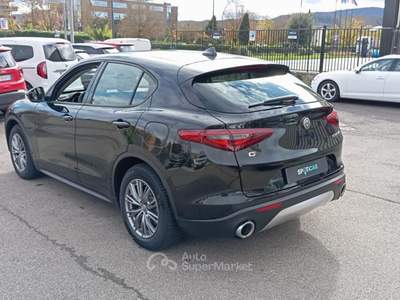 Alfa Romeo Stelvio *PROMO* 2.2 Turbodiesel 190 CV AT8 Q4 Business Nero usata Borgo San Lorenzo