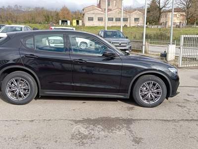 Alfa Romeo Stelvio *PROMO* 2.2 Turbodiesel 190 CV AT8 Q4 Business Nero usata Borgo San Lorenzo