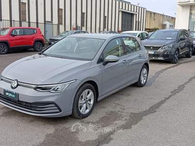 Volkswagen Golf *PROMO* 1.0 eTSI EVO DSG Life Grigio usata Borgo San Lorenzo