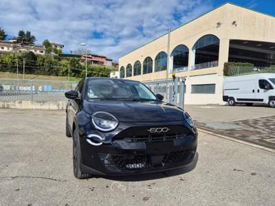 Fiat 600 Hybrid 110 CV DCT MHEV La Prima Nero usata Medesano