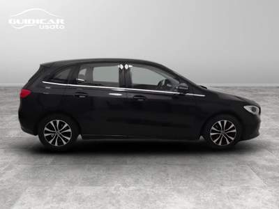 Mercedes-Benz Classe B 180 D Sport 8G-DCT Nero usata Lucca