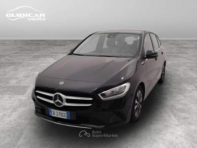 Mercedes-Benz Classe B 180 D Sport 8G-DCT Nero usata Lucca