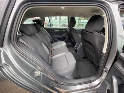 Skoda Octavia 2.0 tdi evo Executive 115cv dsg Grigio usata Sarego