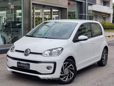Volkswagen up! 1.0 eco High 68cv Benz/Metano 5p. Bianco usata Trentola Ducenta