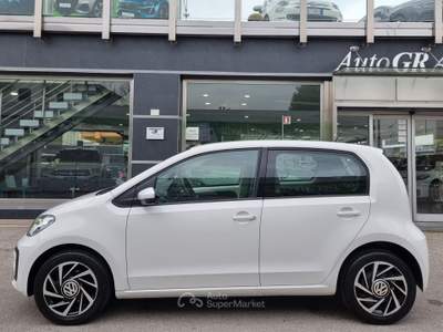 Volkswagen up! 1.0 eco High 68cv Benz/Metano 5p. Bianco usata Trentola Ducenta