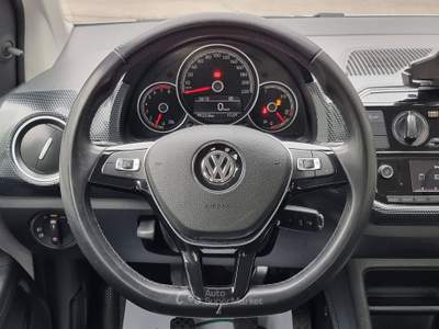 Volkswagen up! 1.0 eco High 68cv Benz/Metano 5p. Bianco usata Trentola Ducenta