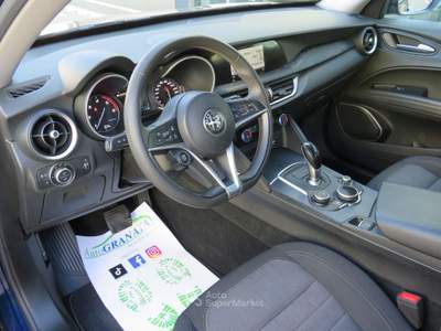 Alfa Romeo Stelvio 2.2 M.jet Super Q4 190CV AT8 NAVI/UNIPRO Blu/Azzurro usata Trentola Ducenta