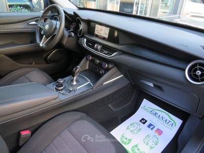 Alfa Romeo Stelvio 2.2 M.jet Super Q4 190CV AT8 NAVI/UNIPRO Blu/Azzurro usata Trentola Ducenta