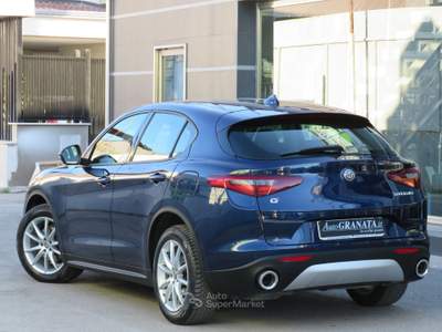 Alfa Romeo Stelvio 2.2 M.jet Super Q4 190CV AT8 NAVI/UNIPRO Blu/Azzurro usata Trentola Ducenta