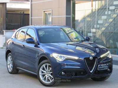 Alfa Romeo Stelvio 2.2 M.jet Super Q4 190CV AT8 NAVI/UNIPRO Blu/Azzurro usata Trentola Ducenta
