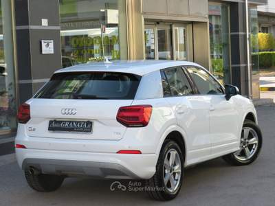 Audi Q2 1.6 TDI 116CV ADMIRED S-TRONIC+NAVI Bianco usata Trentola Ducenta