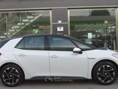 Volkswagen ID.3 45 kWh Pure Performance Bianco usata Trentola Ducenta