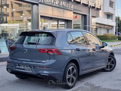 Volkswagen Golf 2.0 TDI DSG SCR Life 5P. 116CV Grigio usata Trentola Ducenta