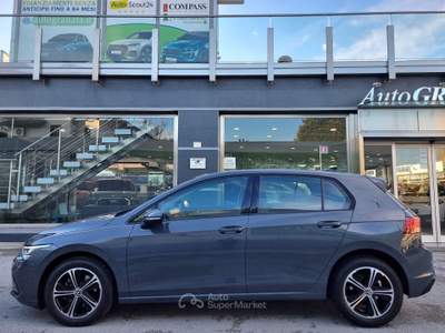 Volkswagen Golf 2.0 TDI DSG SCR Life 5P. 116CV Grigio usata Trentola Ducenta