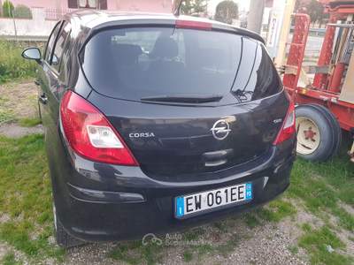 Opel Corsa PROBLEMI MOTORE Nero usata Lagosanto