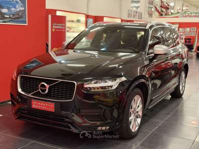 Volvo XC90 2.0 d5 R-design awd geartronic usata Roma