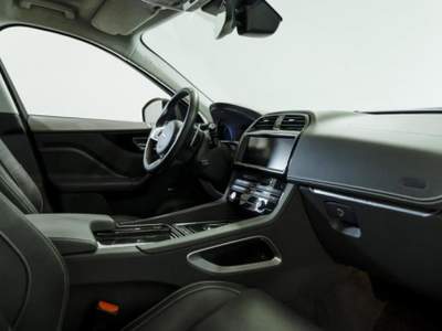 Jaguar F-Pace 2.0 D 180 CV AWD aut. R-Sport Bianco usata Padova