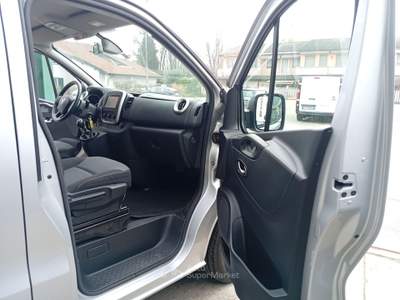 Fiat Talento 8 postio autovettura Argento usata Mede