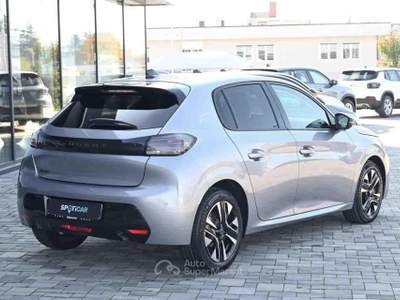 Peugeot 208 PureTech 100cv Allure Blu/Azzurro usata Pianezza