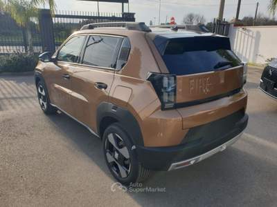 Fiat Grande Panda 1.2 Hybrid 110 CV S&S La Prima Bronzo usata Taranto