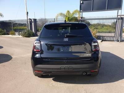 Fiat 600 Hybrid 110 CV DCT MHEV La Prima Nero usata Taranto