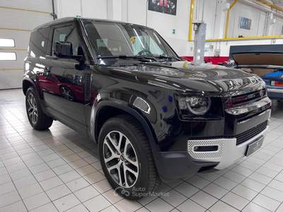 Land Rover Defender 90 3.0D I6 250 CV AWD Auto SE Nero usata Calvatone