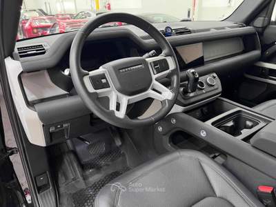 Land Rover Defender 90 3.0D I6 250 CV AWD Auto SE Nero usata Calvatone