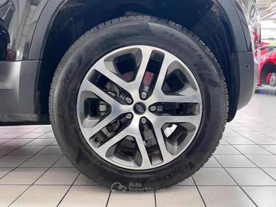 Land Rover Defender 90 3.0D I6 250 CV AWD Auto SE Nero usata Calvatone